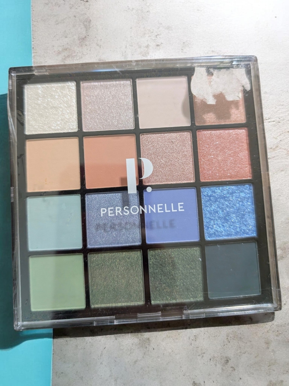 Multicolor Eyeshadow Palette - Green/Blue/Pink Shades